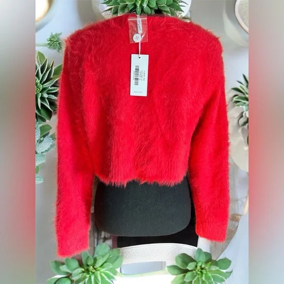 Petal and Pup NEW
Women's Tavan Crop Button Front Cardigan XL - Picture 4 of 6